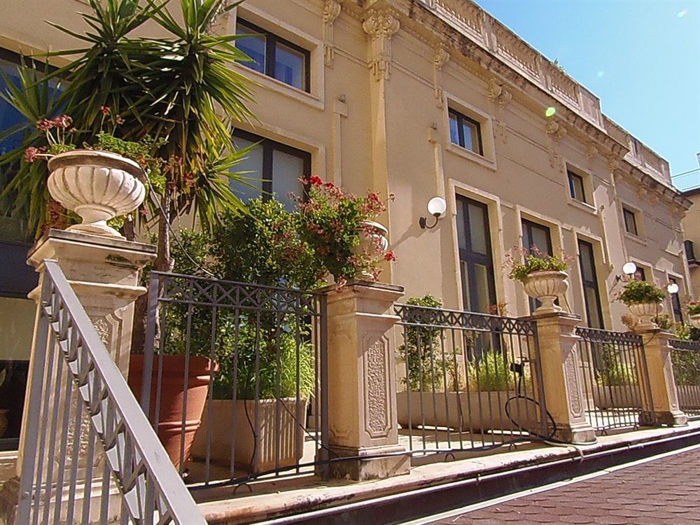 Hotel Villa Cibele Catane Extérieur photo