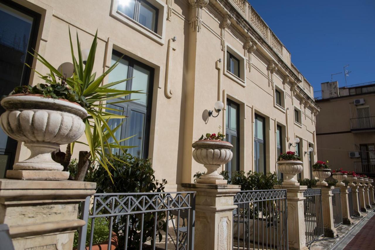 Hotel Villa Cibele Catane Extérieur photo