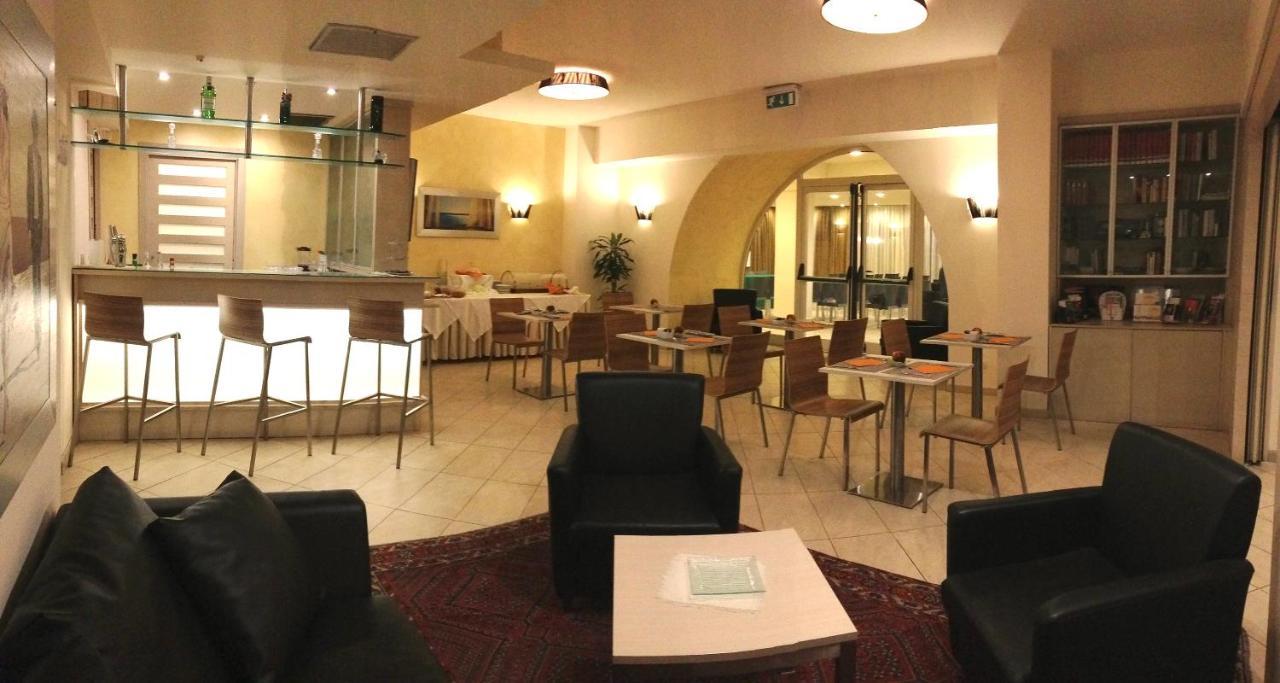 Hotel Villa Cibele Catane Extérieur photo