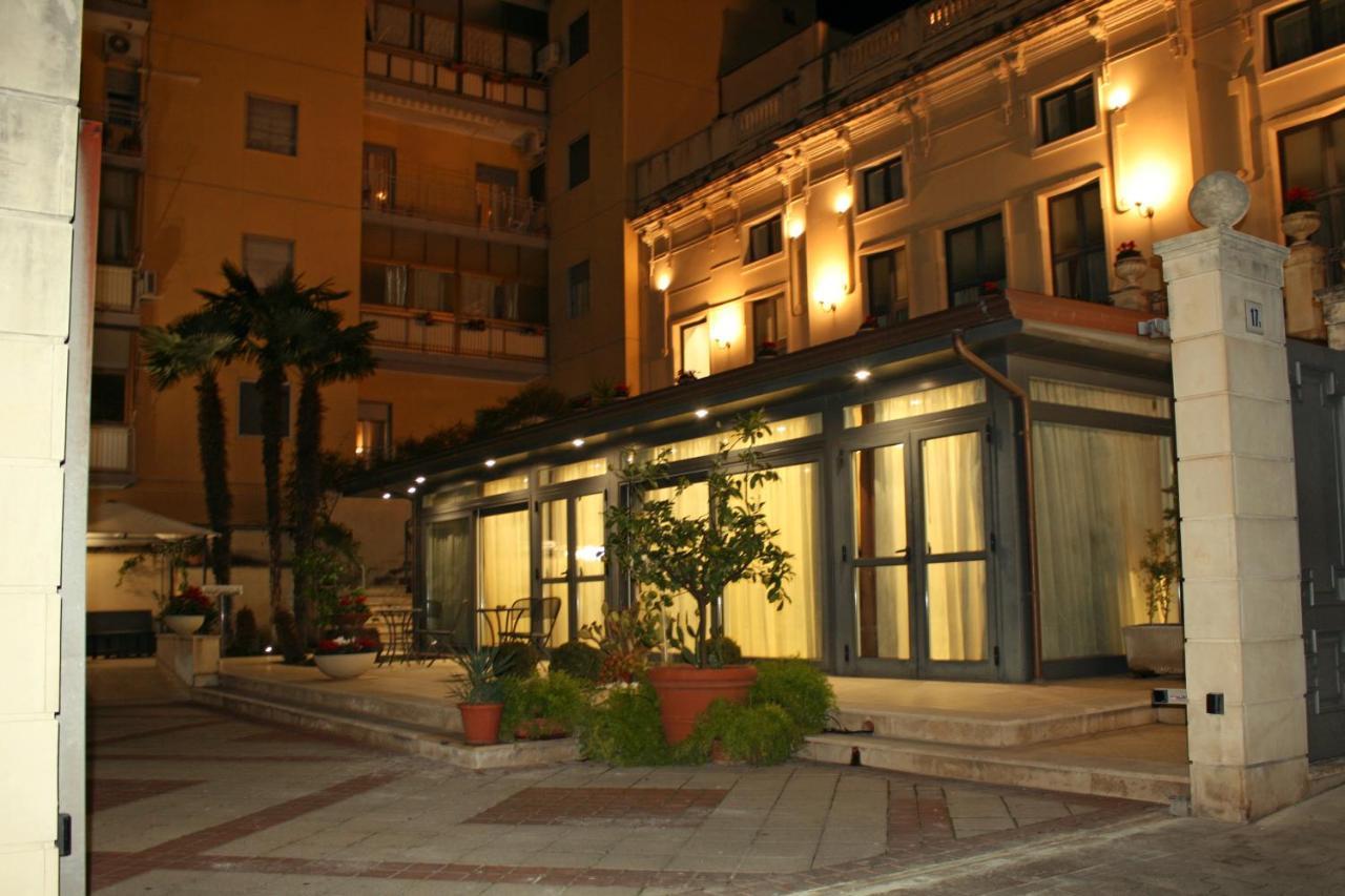 Hotel Villa Cibele Catane Extérieur photo
