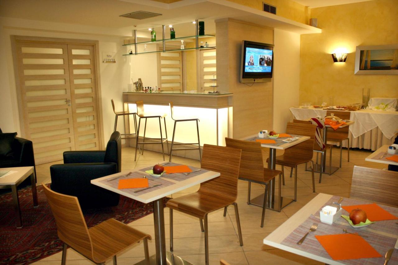 Hotel Villa Cibele Catane Extérieur photo